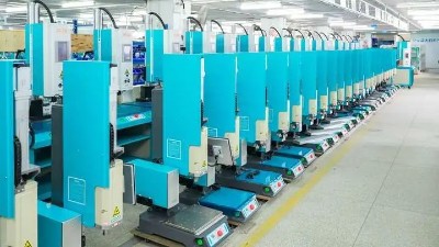 東莞超聲波焊接機(jī)在 EVA 棉隔膜制造中的焊接應(yīng)用