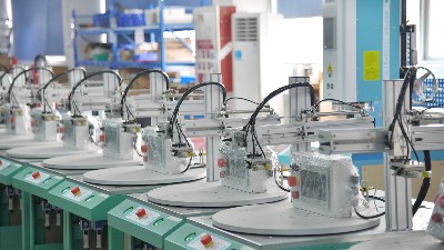 江門(mén)超聲波焊接機(jī)在散熱器焊接加工中的應(yīng)用